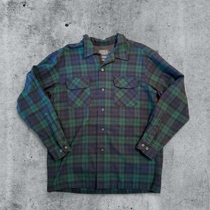 PENDLETON The Original Board Shirt Size L Virgin Wool Black Watch Tartan Plaid